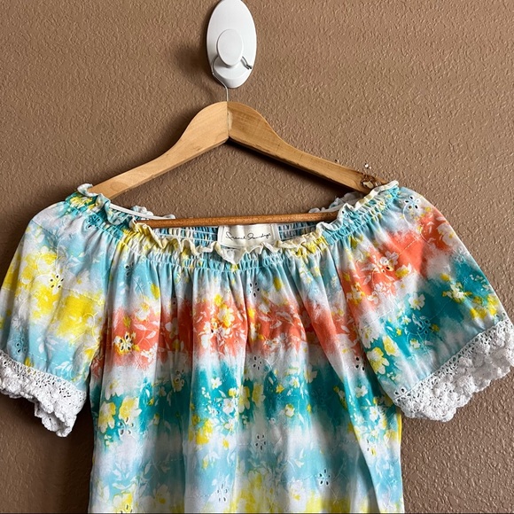 French Laundry Tie-Dye Lace Trim Top Size Small - Picture 4 of 8